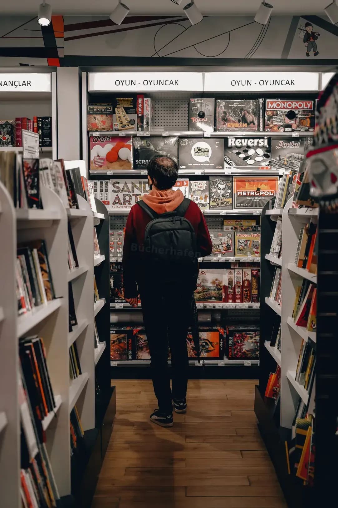 Bücherhafen 4